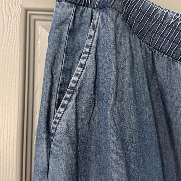 Jones New York Signature Ankle Pants - Picture 3 of 4